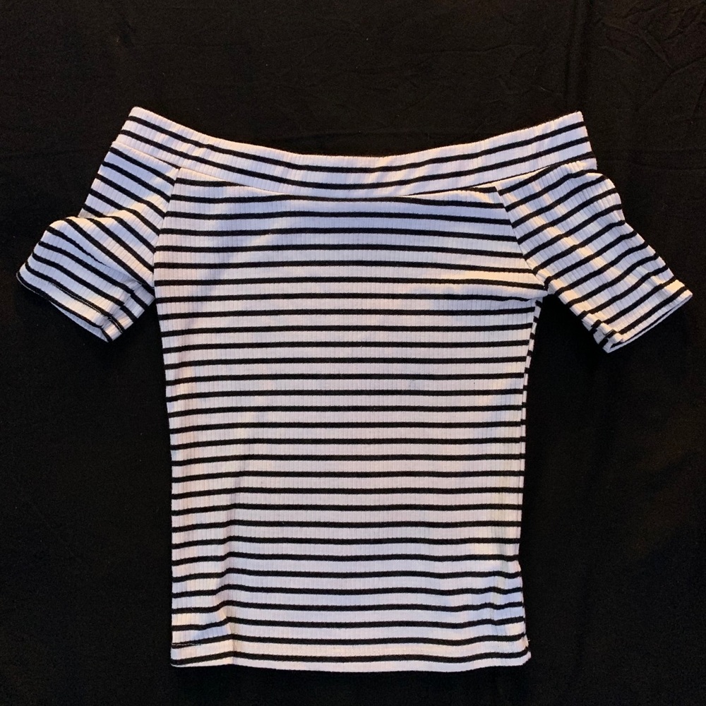 Windsor black and white off the shoulder crop top